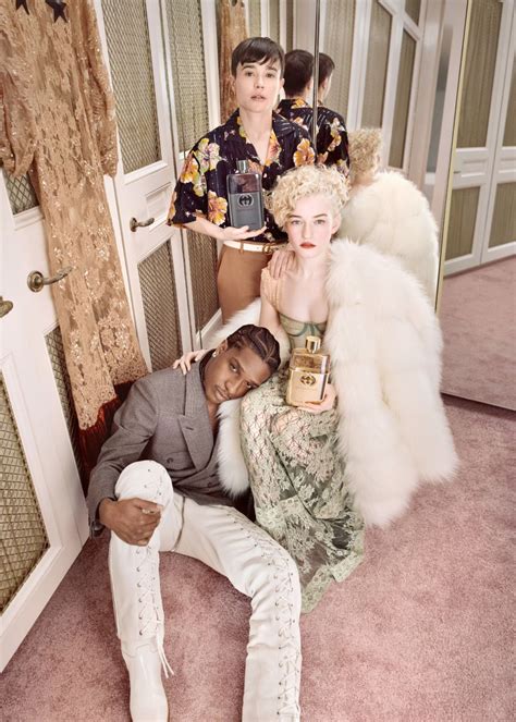 pubblicita di gucci|julia garner gucci guilty campaign.